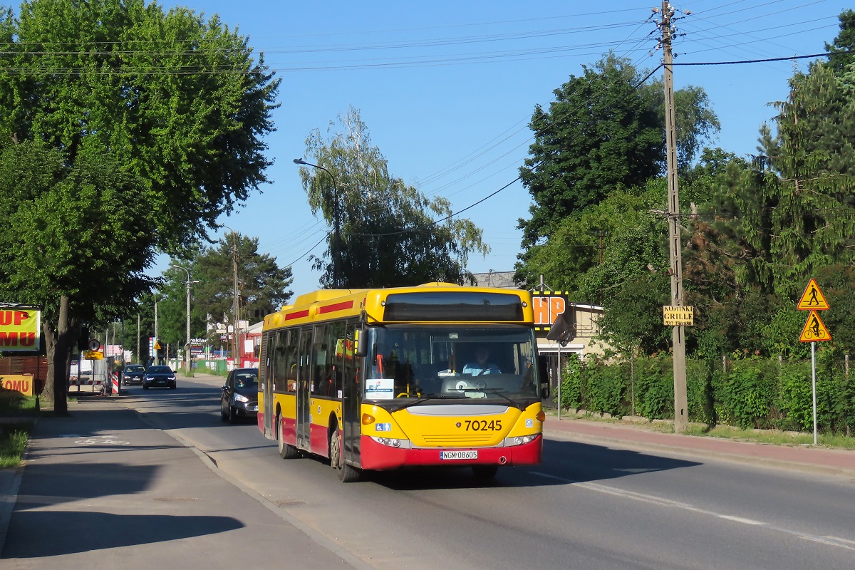 70245
Scania jedzie jako kurs â5221â linii ZKA WKD ZA1 â Podkowa LeĹna GĹĂłwna (17:45)-MilanĂłwek GrudĂłw (17:50). Pozdrowienia dla zaĹogi autobusu!  
Słowa kluczowe: ZaWKD