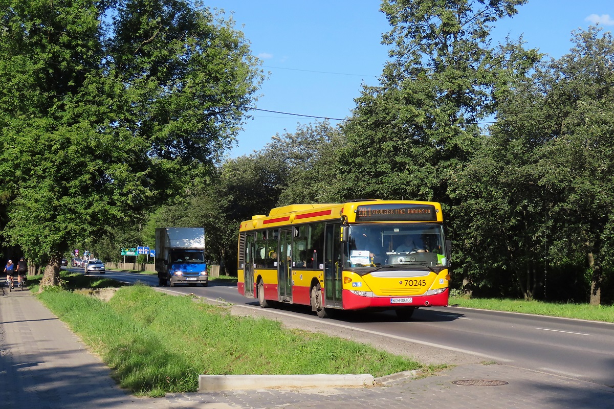 70245
Scania jedzie jako kurs â5117â linii ZKA WKD ZA1 â Podkowa LeĹna GĹĂłwna (17:06)-Grodzisk Mazowiecki RadoĹska (17:45). Pozdrowienia dla Kierowcy! 
Słowa kluczowe: ZaWKD