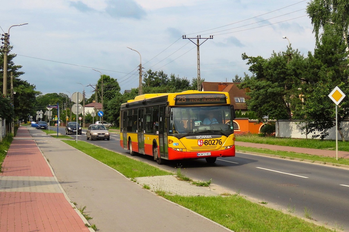 80276
Scania jedzie jako kurs linii numer 28 â Grodzisk Maz. Dw. PKP (7:45)-MakĂłwka (8:04)-Grodzisk Maz. Dw. PKP (8:37)-MilanĂłwek Mifam/Tesco (8:48)-Grodzisk Maz. Dw. PKP (8:58). 
