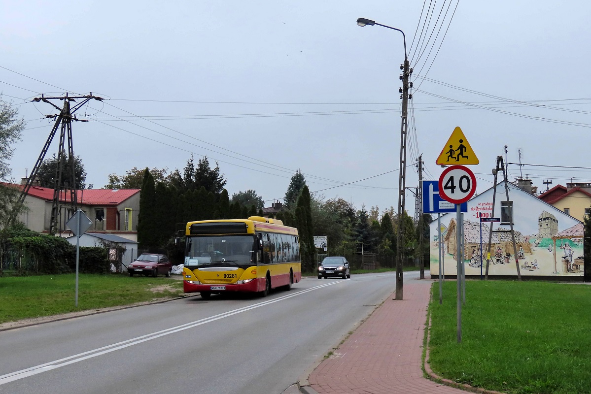 80281
Scania jedzie jako kurs linii numer 3 â BĹonie Okrzei (9:55)-Grodzisk Maz. Dw. PKP (10:27). 
