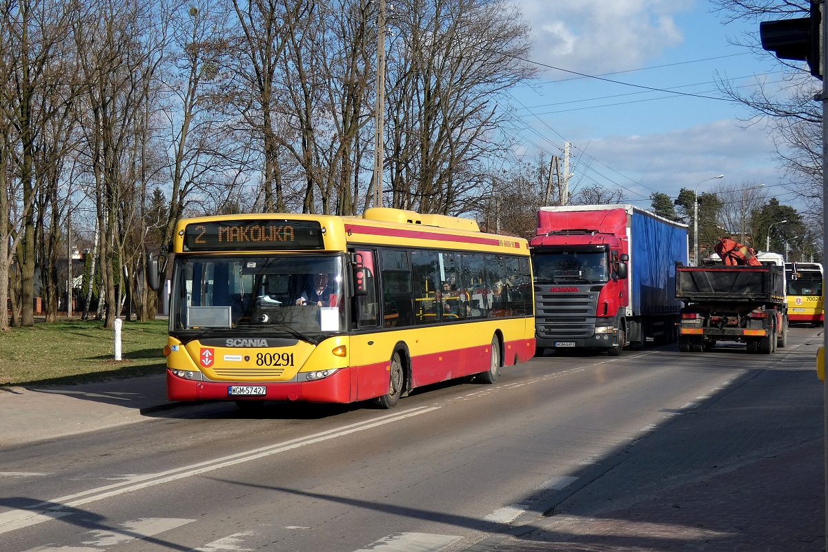 80291
Scania jedzie w obsĹudze kursu â5175â linii numer 2 w relacji Urszulin PÄtla (15:10)-MakĂłwka (15:52). W tle widoczne jest Volvo 7700 #70024 jadÄce w obsĹudze opĂłĹşnionego o ok. 10 minut kursu â5314â linii numer 9 w relacji Grodzisk Maz. Szpital (14:52)-KsiÄĹźenice PÄtla (15:32). 
