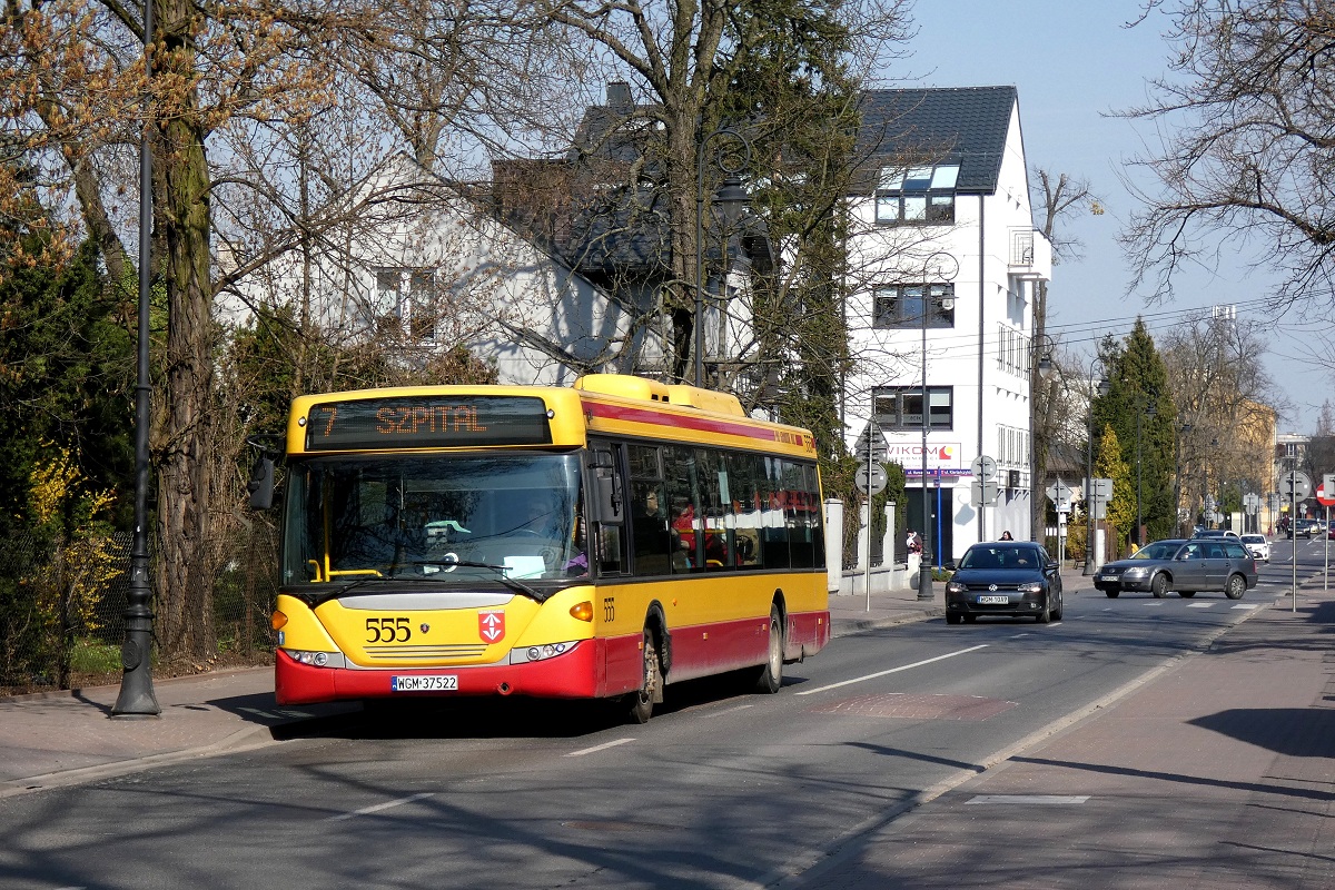 80255 (ex. A555)
Scania jedzie w obsĹudze opĂłĹşnionego o ponad 10 minut kursu â5â linii numer 7 w relacji Grodzisk Maz. Szpital (9:50)-Grodzisk Maz. Szpital (10:28) p. Grodzisk Maz. Os. Teligi (10:09). 
Słowa kluczowe: DziwadĹo