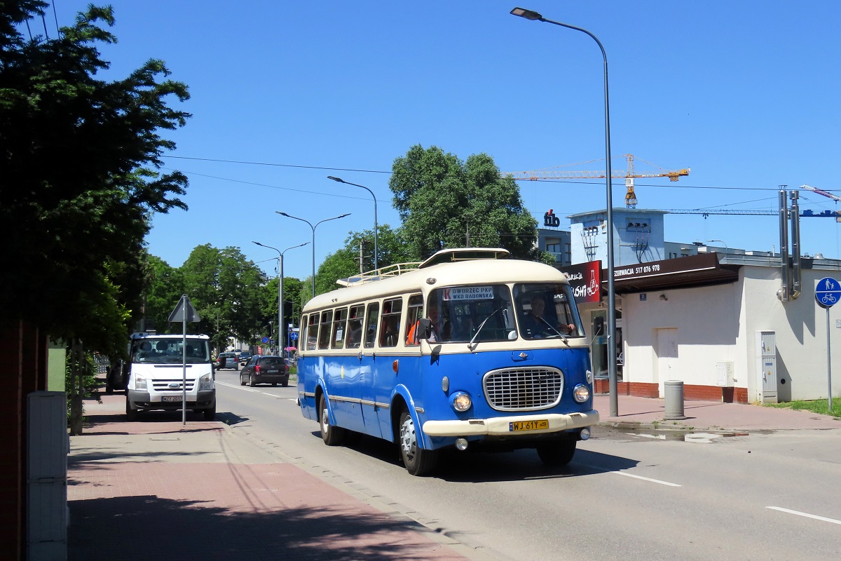 8058
OgĂłrek jedzie jako kurs linii specjalnej K â Grodzisk Maz. RadoĹska WKD (12:00)-Grodzisk Maz. Dw. PKP (12:22)-Grodzisk Maz. RadoĹska WKD (12:30). Pozdrowienia dla zaĹogi autobusu!
Słowa kluczowe: J043