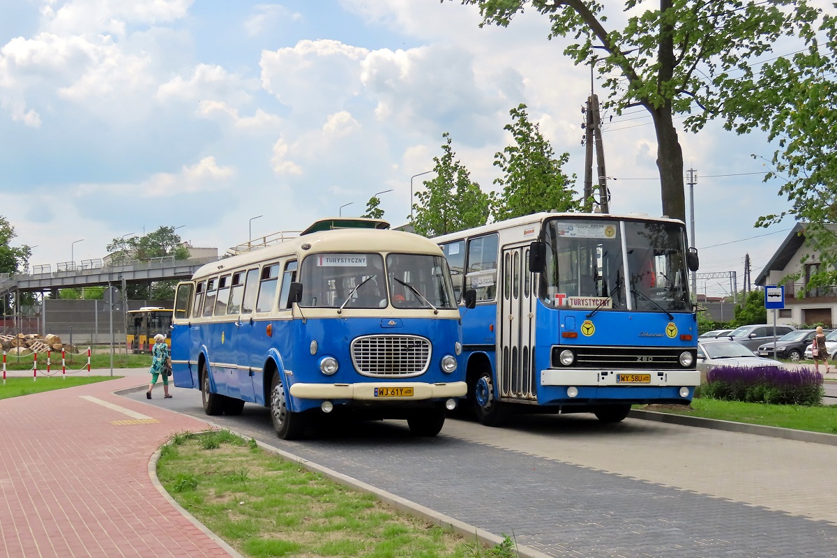 8058
TytuĹowy OgĂłrek oraz Ikarus 280.02 #484 499-8 stojÄ na pÄtli w oczekiwaniu na wykonywanie kursĂłw na linii specjalnej T, uruchomionej w zwiÄzku z Tygodniem Kolei w Grodzisku Mazowieckim w ramach obchodĂłw 500-lecia miasta. Pozdrowienia dla zaĹĂłg obu autobusĂłw!
Słowa kluczowe: J043
