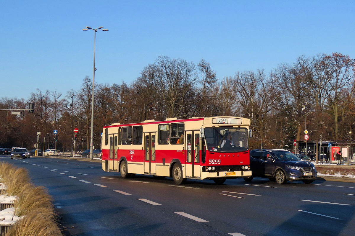 5299
Jelcz jedzie jako kurs linii specjalnej 29A â BielaĹska (14:20)-Ĺazienki KrĂłlewskie (14:36). Linia ta zostaĹa uruchomiona z okazji 29 finaĹu WOĹP. 
Słowa kluczowe: PR110 WOĹP2021 zima