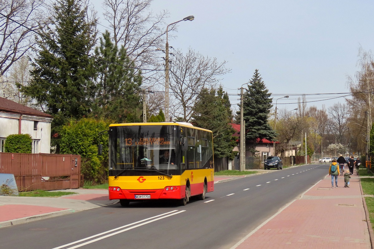 123 (60014)
ZAZ jedzie jako kurs â122/221â linii numer 13 â Grodzisk Maz. Traugutta PKP (14:10)-Chlebnia Logistyczna Raben (14:24)-Grodzisk Maz. Traugutta PKP (14:38). 
