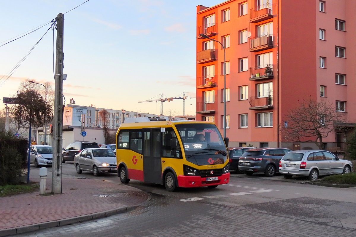 172 (20122)
Karsan jedzie jako kurs 107 linii numer 20: Kaski DwĂłr (14:55)-Grodzisk Maz. Szpital (15:45). 
