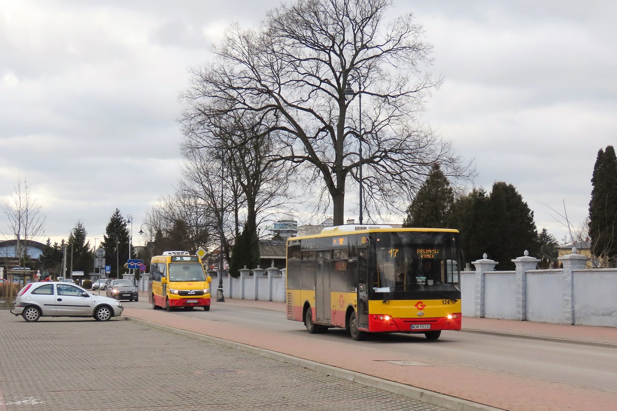 124 (60032)
TytuĹowy ZAZ jedzie jako kurs 119 linii numer 17: Grodzisk Maz. Szpital (13:00)-BrwinĂłw Rynek (13:46). Za nim jedzie MAN TGE 6.180 / Mercus City #109 (22005) jako kurs 509 linii numer 20: Grodzisk Maz. Szpital (13:00)-BaranĂłw SzkoĹa (13:32). Pozdrowienia dla KierowcĂłw obu wozĂłw!
