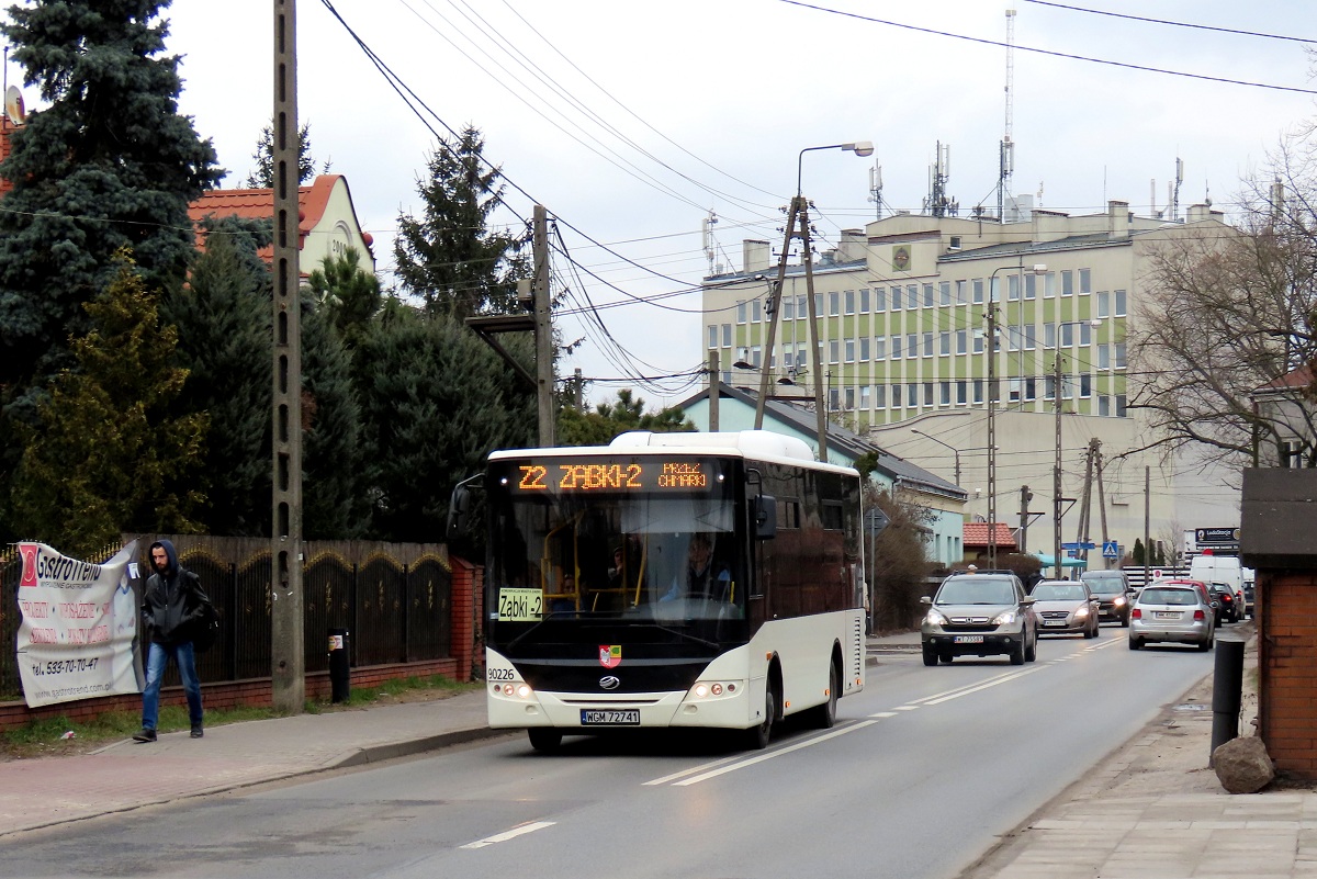 90226
ZAZ wykonuje kurs linii Z-2 w relacji CH Marki (14:40)-CH Marki (15:48) p. Warszawa RembertĂłw Ratusz (15:12). 
