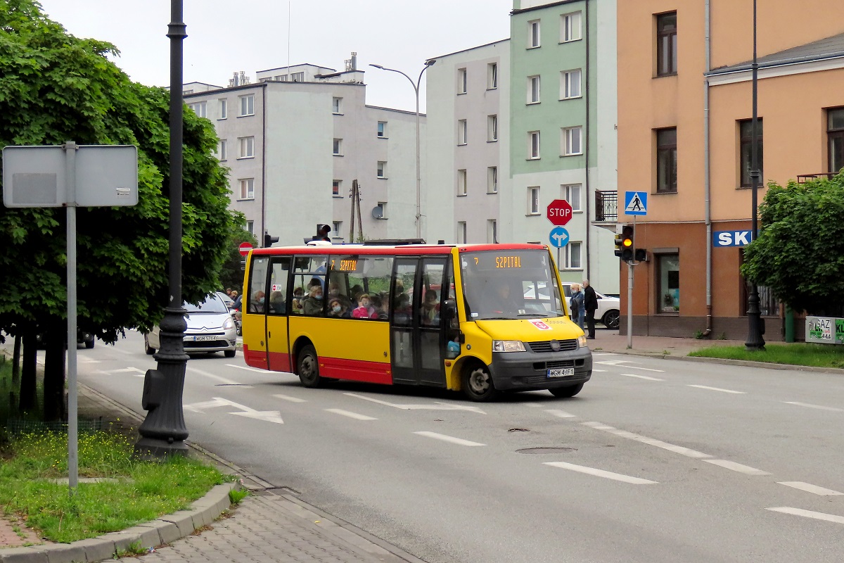 50006
ProCity wykonuje kurs â4â linii numer 7 w relacji Grodzisk Maz. Szpital (9:00)-Grodzisk Maz. Os. Teligi (9:19)-Grodzisk Maz. Szpital (9:38). 
