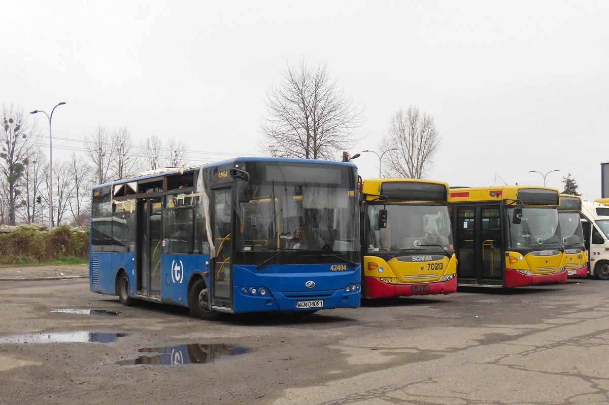 60025 (42494)
TytuĹowy ZAZ oraz Scanie OmniCity o numerach #70213, 80286 i 80301 wycofane z ruchu czekajÄ na decyzjÄ o swoim dalszym losie.
