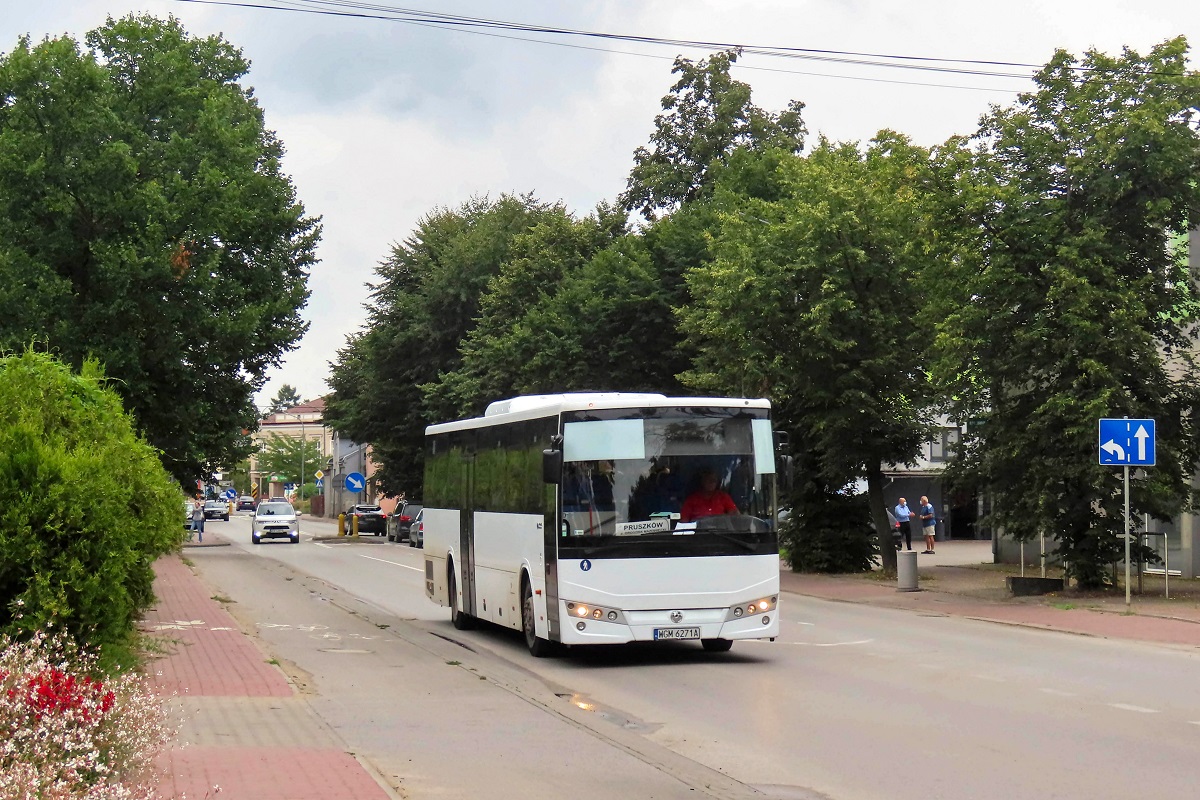 21022
Temsa jedzie jako kurs linii podmiejskiej â PruszkĂłw Automotive Konsberg (14:08)-ĹťyrardĂłw PKP (15:21). 
