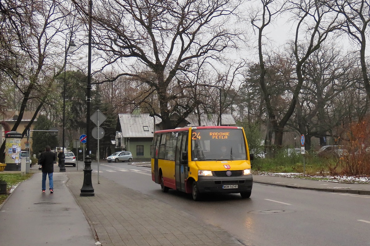 70012
ProCity jedzie jako kurs linii numer 24 â BaranĂłw SzkoĹa (12:22)-Radonie PÄtla (13:12). 
