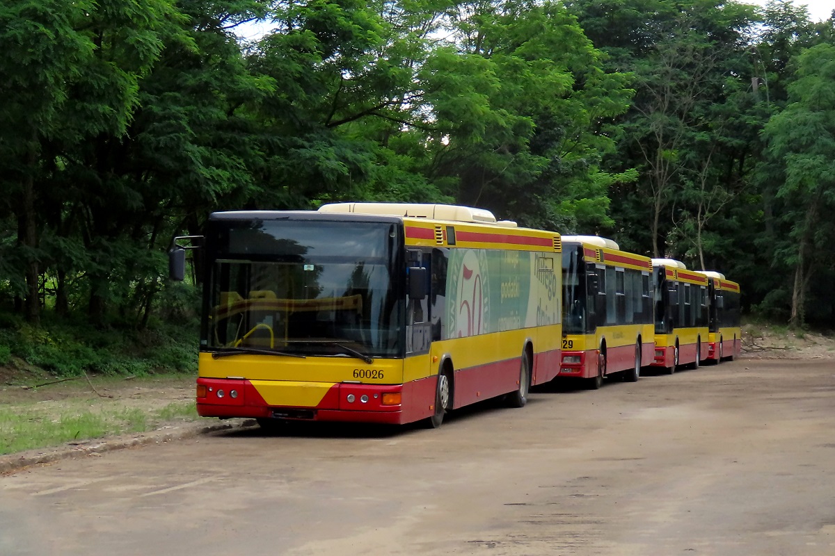 60026
SAM-y o numerach 60026, 30029, 30030 oraz 60028 stojÄ na placu postojowym zlokalizowanym w okolicach grodziskiej zajezdni PKS Grodzisk.
