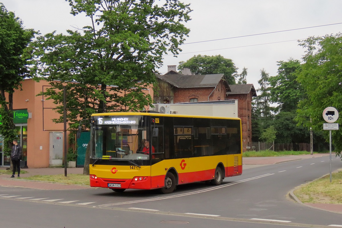 147 (60005)
ZAZ jedzie jako kurs 104 linii numer 15: MilanĂłwek Kazimierzowska WKD (7:15)-Grodzisk Maz. Zachodnia (7:46)-MilanĂłwek Kazimierzowska WKD (8:12). 
