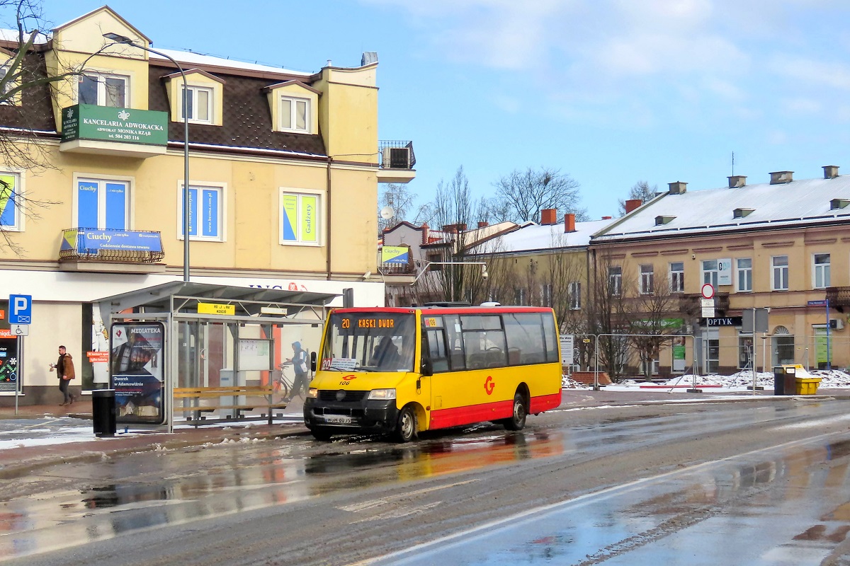 106 (30015)
ProCity stoi na przystanku âGrodzisk Maz. KoĹciĂłĹ 01â jako kurs â207â linii numer 20 â Grodzisk Maz. Szpital (12:00)-Kaski DwĂłr (12:49). 
