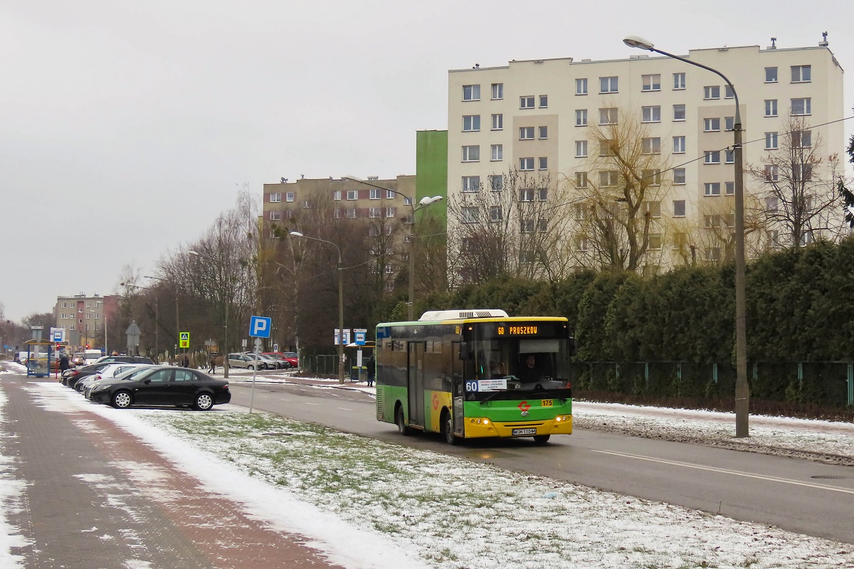 175 (70008)
ZAZ jedzie jako kurs â106â linii numer 60 â WalendĂłw (8:55)-PKP PruszkĂłw (9:38). 
