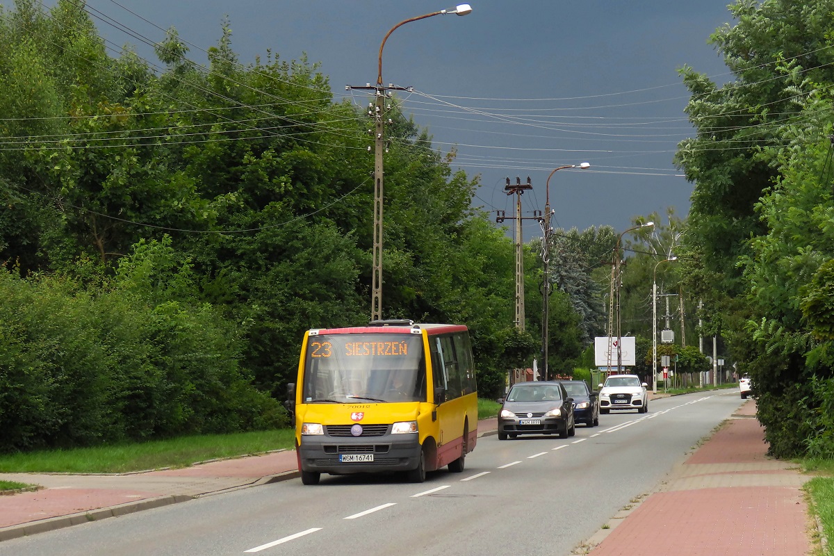 70012
ProCity jedzie jako kurs linii numer 23 â Grodzisk Maz. Dw. PKP (14:25)-SiestrzeĹ Grodziska (15:15). 
