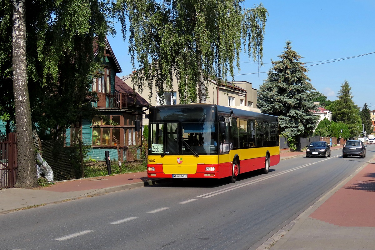 30012
SAM jedzie jako kurs linii numer Z-2 â CH Marki (9:40)-PKP RembertĂłw Ratusz (10:11)-CH Marki (10:45). 
