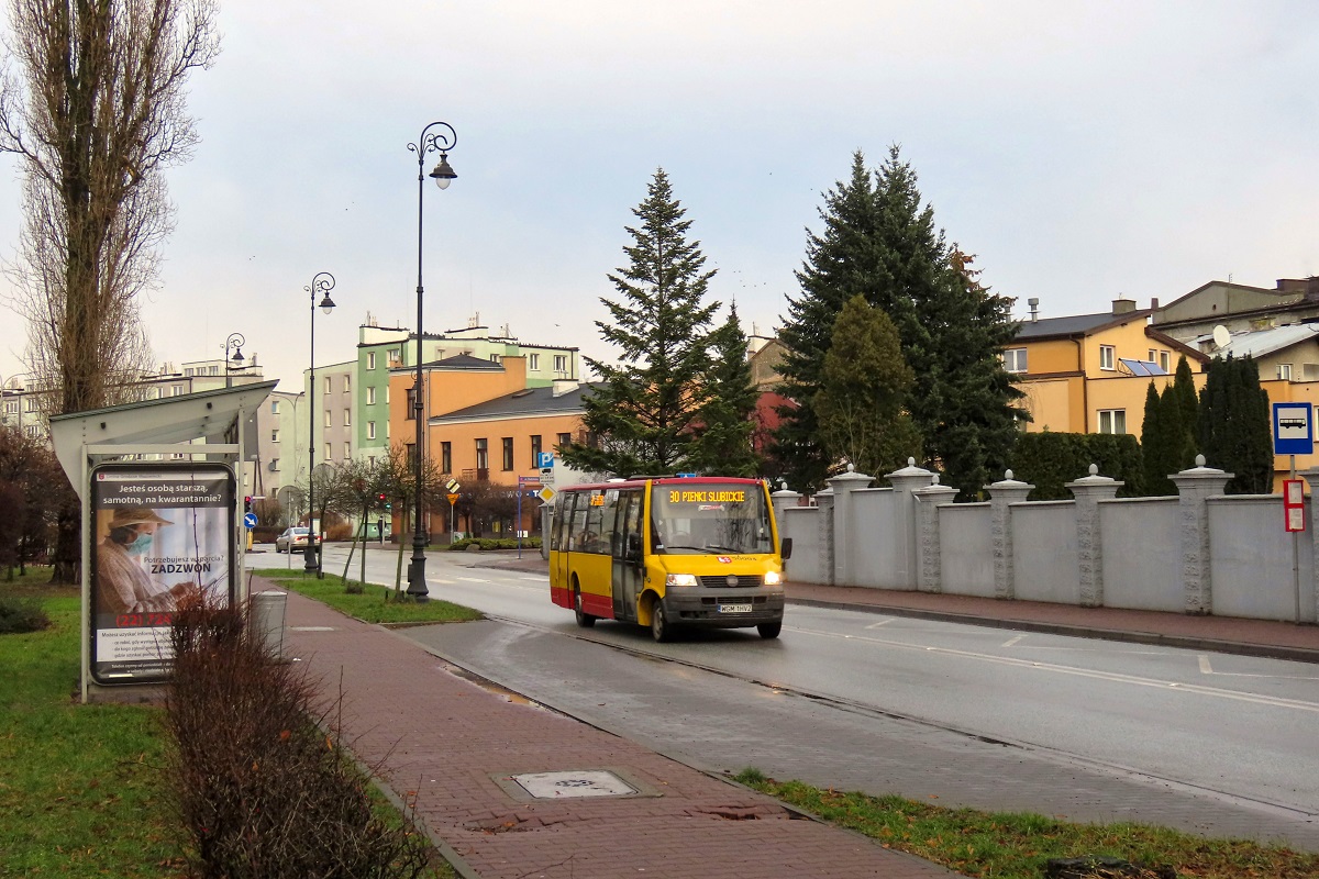 50004
ProCity jedzie jako kurs linii numer 30 â Grodzisk Maz. Dw. PKP (13:35)-PieĹki SĹubickie (14:22). 
Od 1 stycznia 2021 r. obsĹugÄ linii 30 (i 32) przejÄĹ PKS Tarnobrzeg. Do tego celu przewoĹşnik zakupiĹ od Mercusa 6 nowych SprinterĂłw City. 
