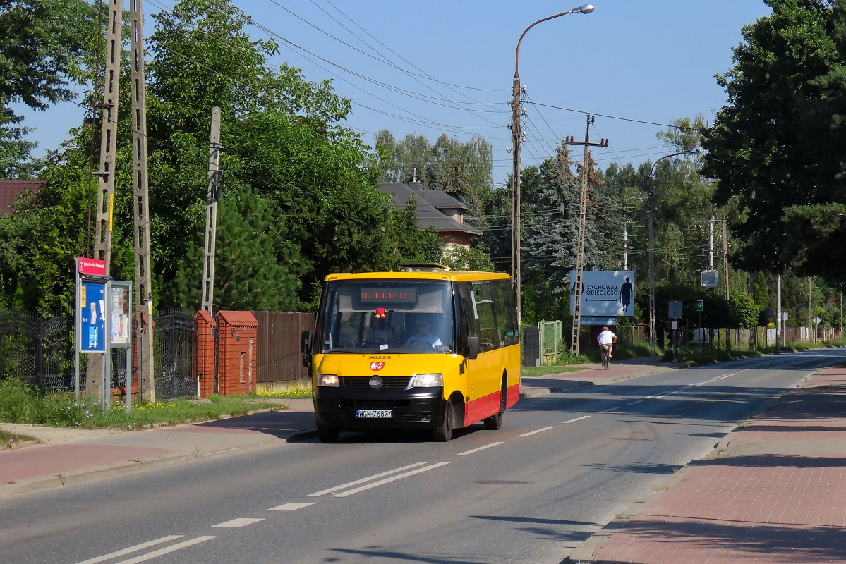 90228
ProCity jedzie jako kurs linii numer 31 â Grodzisk Maz. Dw. PKP (9:20)-Grzegorzewice SĹoneczna (10:07). 
