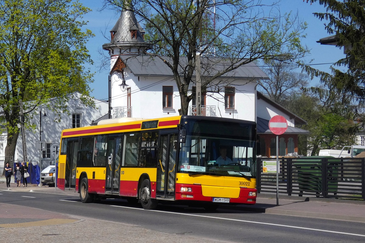30022
SAM jedzie jako kurs "5558" linii numer 3 - Grodzisk Maz. Dw. PKP (14:10)-KĹudno Nowe PÄtla (14:46). 
