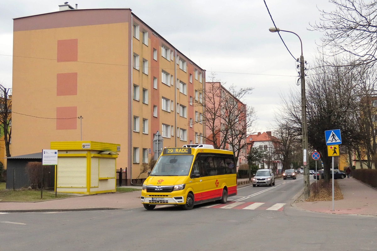151
MAN jedzie jako kurs â109â linii numer 29 â Grodzisk Maz. Szpital (13:44)-Radonie PÄtla (14:39). 
