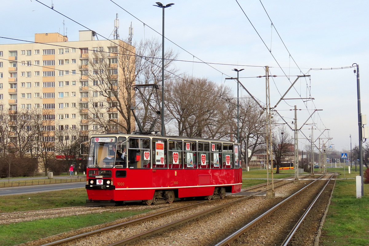 1000
StopiÄtka zaraz rozpocznie wykonywaÄ kurs linii specjalnej W w relacji Dw. Wschodni-Kijowska (13:26)-Cmentarz Wolski (13:54). 
Słowa kluczowe: WOĹP2020