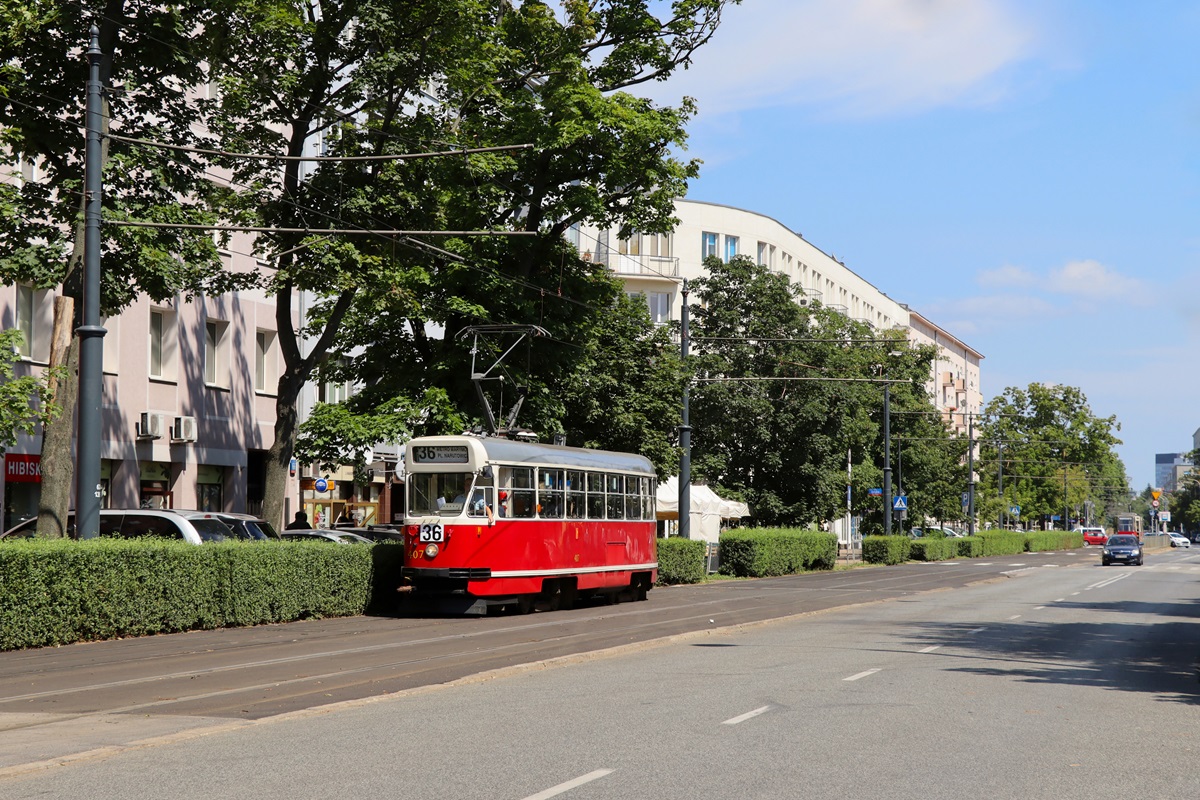 407
ParĂłwka jedzie jako kurs linii numer 36: Metro Marymont (13:41)-Plac Narutowicza (14:14). 
Słowa kluczowe: WLT2024 13N
