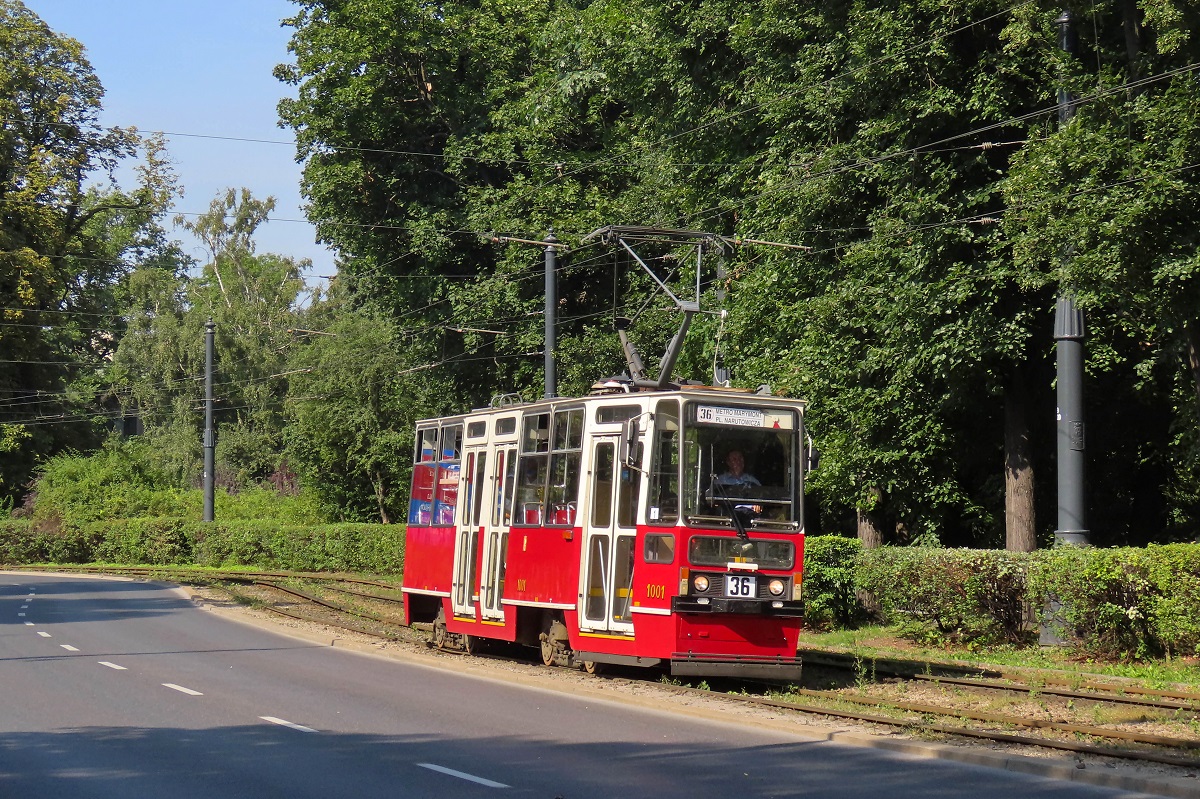 1001
StopiÄtka jedzie jako kurs linii numer 36 â Metro Marymont (15:04)-Plac Narutowicza (15:40). 

