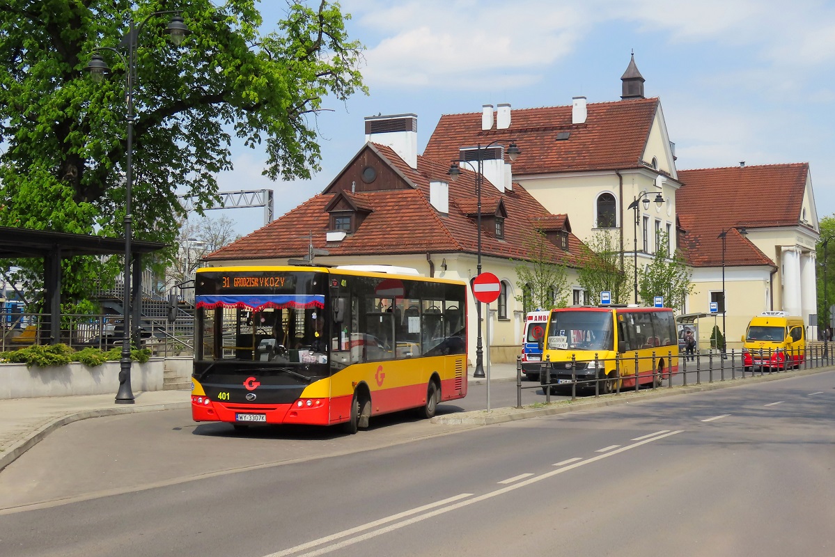 401
ZAZ wyjeĹźdĹźa z pÄtli przy dworcu PKP jako kurs â120/222â linii numer 31 â Grodzisk Maz. Dw. PKP (13:45)-Petrykozy Trakt KrĂłlewski (14:53)-Grodzisk Maz. Dw. PKP (15:44). Na samej pÄtli widoczne sÄ zaĹ VDL Berkhof ProCity #30015 i Mercedes-Benz 516 CDI / Mercus MB Sprinter City #202.
