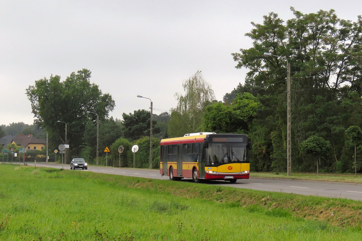 WX 57278 [ex. 1820]
Solaris jedzie przejazdem technicznym w stronÄ Grodziska Mazowieckiego. 
