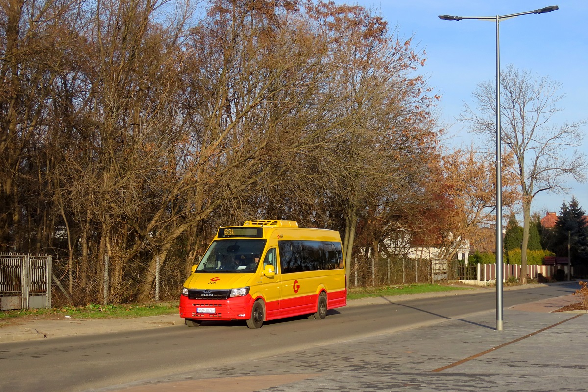229
MAN jedzie jako kurs 307 linii numer 63: Grodzisk Maz. Dw. PKP (9:35)-Warszawa P+R Al. Krakowska (10:44). Pozdrowienia dla Kierowcy! 
