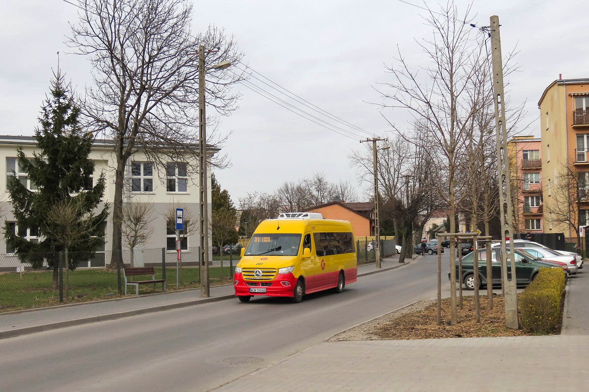 207
Sprinter mija przystanek âGrodzisk Maz. WĂłlczyĹska 02â jako kurs â145â linii numer 31 â Grodzisk Maz. Dw. PKP (16:00)-Ĺťabia Wola UrzÄd Gminy (16:27). 
Od 2 kwietnia kursy skrĂłcone na linii numer 31 zostanÄ przeksztaĹcone w liniÄ numer 34, jednoczeĹnie bez zmiany godzin odjazdĂłw. Tym samym na odcinku Grodzisk Mazowiecki-Ĺťabia Wola pozostanie bardzo dobra czÄstotliwoĹÄ poĹÄczeĹ (co 15 minut w dni powszednie i co godzinÄ w soboty, niedziele i ĹwiÄta).
