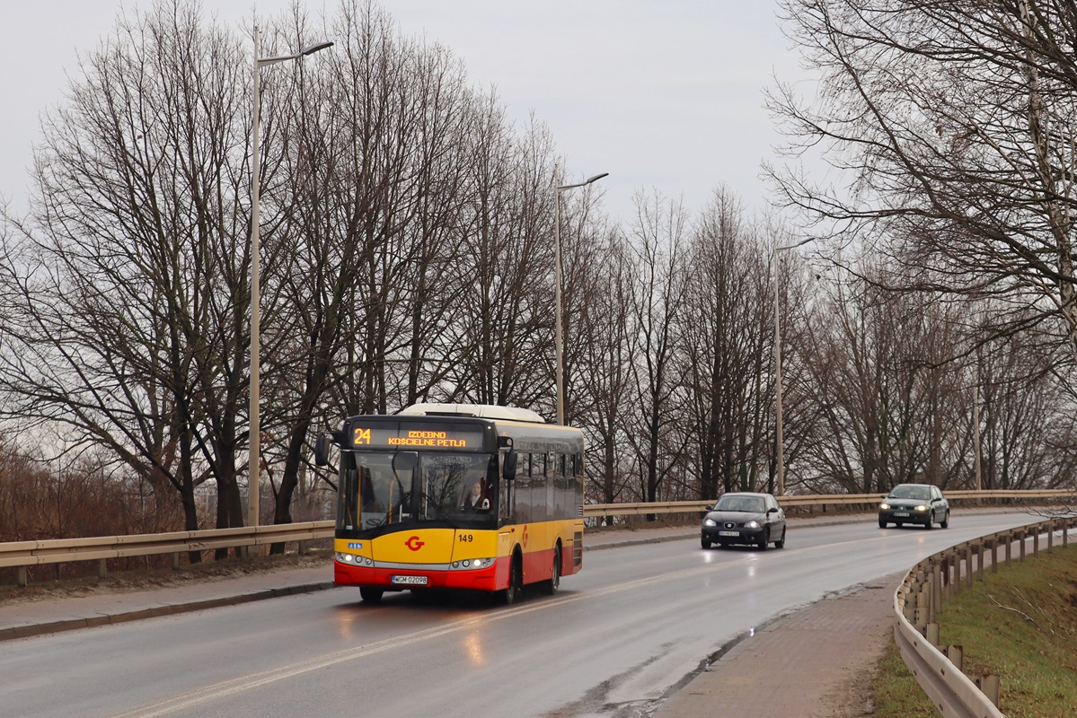 149 (24017)
Solaris jedzie jako kurs linii numer 24: Grodzisk Maz. Dw. PKP (13:10)-Izdebno KoĹcielne PÄtla (13:37). 
