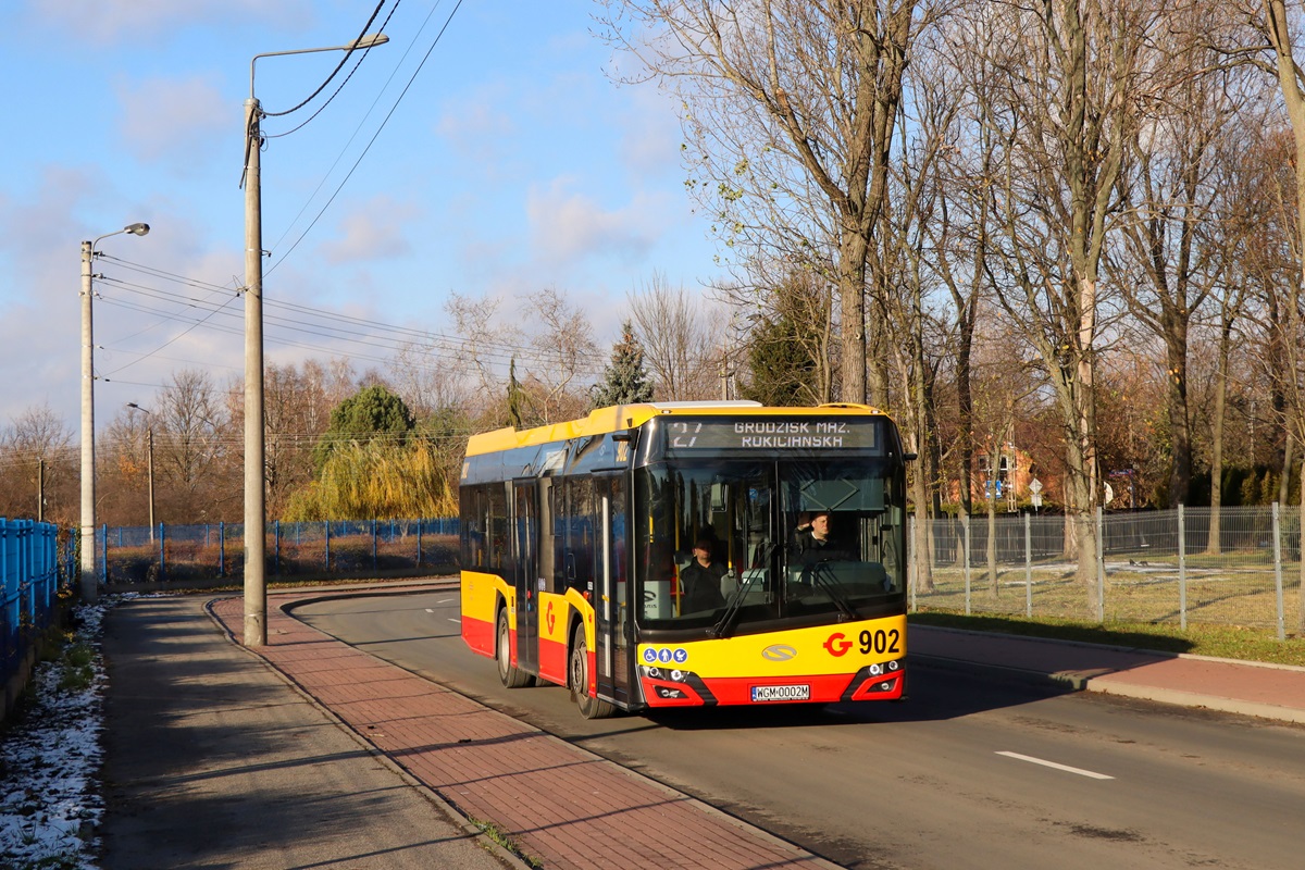 902 (24082)
Solaris jedzie jako kurs linii numer 27: Grodzisk Maz. RokiciaĹska (11:45)-Chlebnia Logistyczna Raben (12:01)-Grodzisk Maz. RokiciaĹska (12:19). Pozdrowienia dla Kierowcy! 

