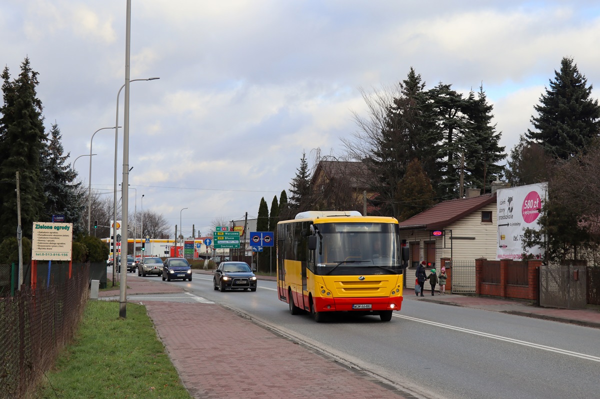 22043
ZAZ jedzie przejazdem technicznym w stronÄ centrum miasta. 
WĂłz od nowego roku bÄdzie na kontrakcie pomostowym w sieci GPA (pakiet B - obsĹuga linii: 15, 16, 18, 21, 22, 28, 45) do czasu wybrania operatora - wybĂłr PKS Bodzentyn przez GPA zostaĹ uniewaĹźniony. Dotychczas tytuĹowy ZAZ jeĹşdziĹ na L-kach w Otwocku z numerem 20173. 
