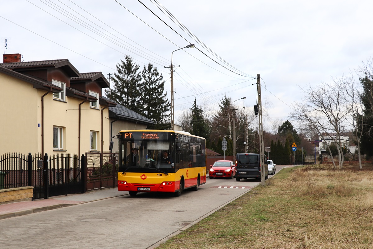 150 (22033)
ZAZ jedzie przejazdem technicznym z dworca PKP do zajezdni PKS Grodzisk. Pozdrowienia dla KierowcĂłw! 
