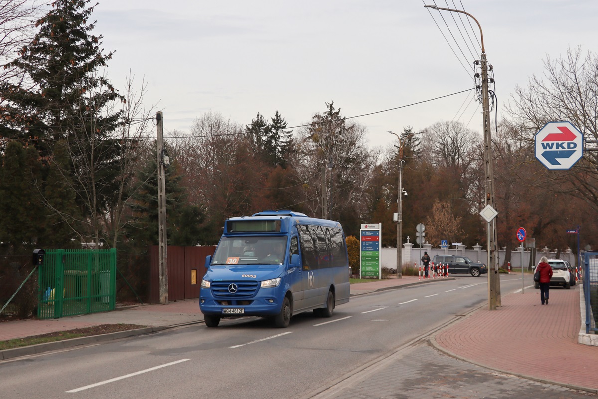 WGM 4812F (60052)
Sprinter jedzie jako kurs linii numer 30: Grodzisk Maz. Dw. PKP (11:00)-PieĹki SĹubickie (11:50). Pozdrowienia dla Kierowcy!
Słowa kluczowe: DziwadĹo
