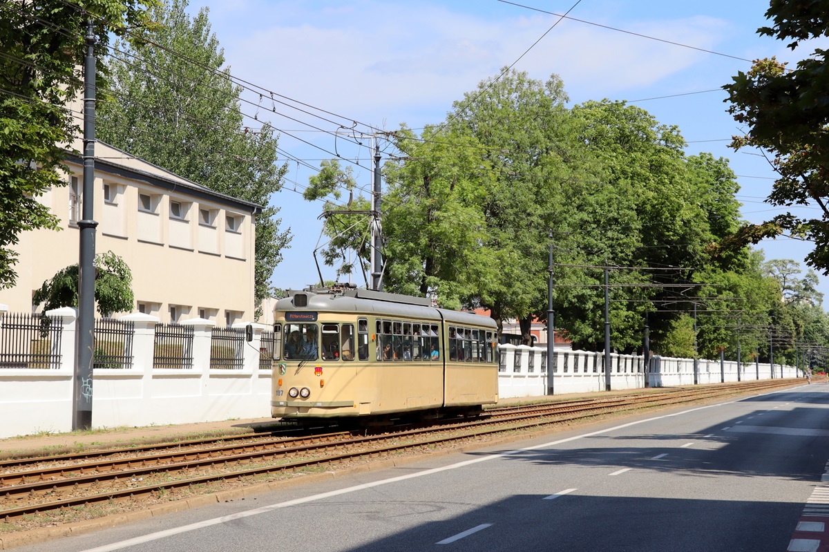 187
GT6 jedzie jako kurs linii numer T: Banacha (13:20)-Plac Narutowicza (14:21). 
Słowa kluczowe: WLT2024