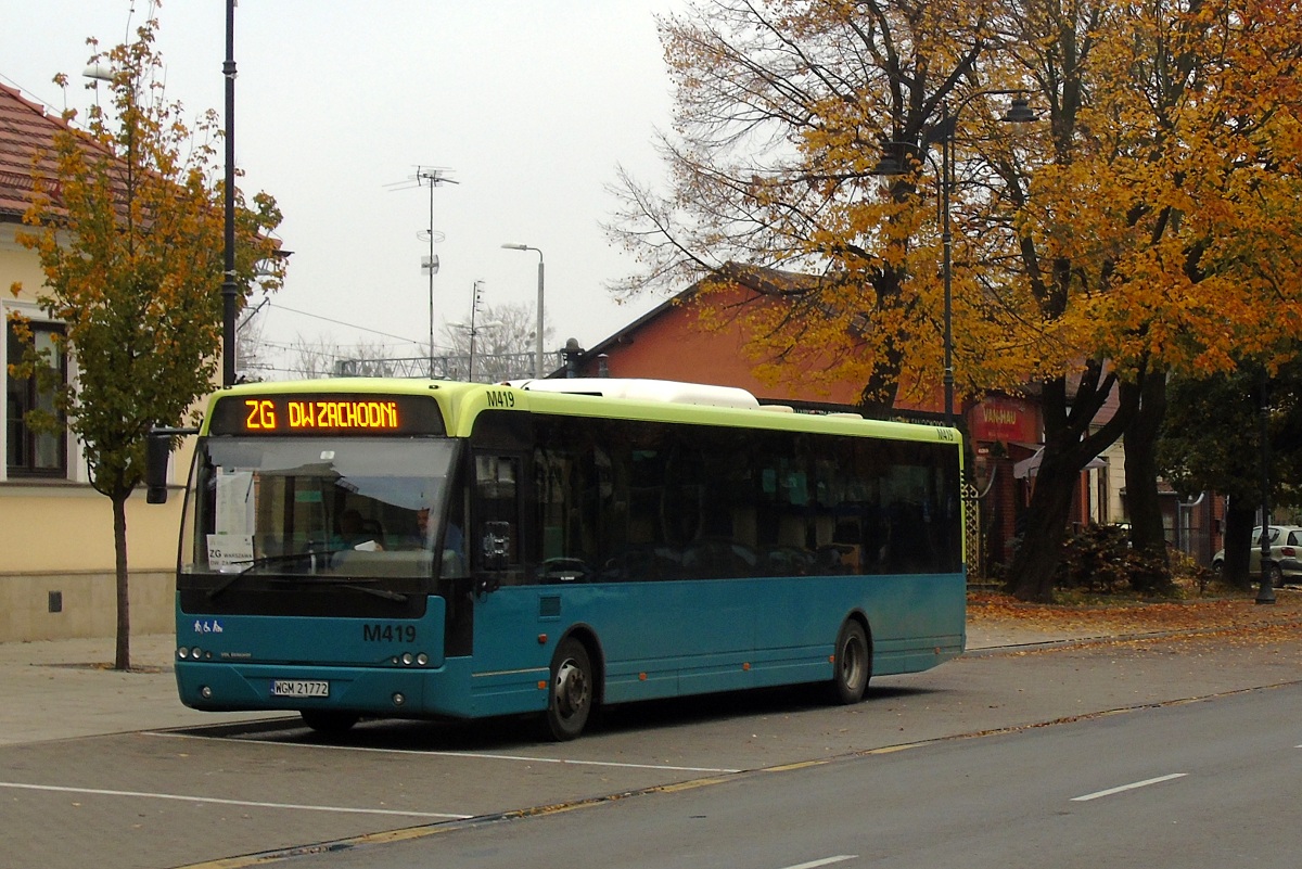 M419
Ambasador zakoĹczyĹ obsĹugÄ kursu linii zastÄpczej KM ZG w relacji Warszawa Dw. Zachodni (14:26)-Grodzisk Mazowiecki Dw. PKP (15:37). NastÄpnie pojedzie w obsĹudze kursu linii zastÄpczej KM ZG w relacji Grodzisk Mazowiecki Dw. PKP (16:10)-Warszawa Dw. Zachodni (17:21). 
