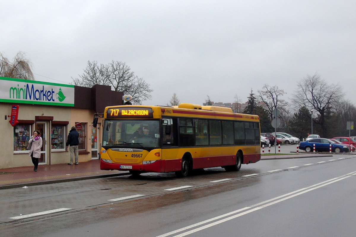 49667 (80270)
Scania stoi na pÄtli "OgiĹskiego 02" po zakoĹczeniu obsĹugi kursu linii numer 717 w relacji Warszawa Dw. Zachodni (13:51)-PiastĂłw OgiĹskiego (14:21). NastÄpnie pojedzie w obsĹudze kursu linii numer 717 w relacji PiastĂłw OgiĹskiego (14:32)-Warszawa Dw. Zachodni (14:58). 
