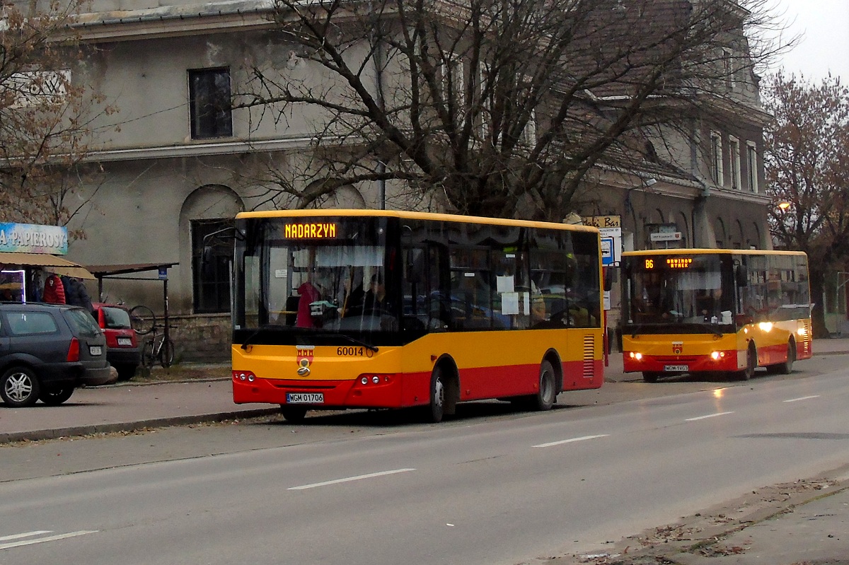 60014
ZAZ #60014 zakoĹczyĹ obsĹugÄ kursu linii podmiejskiej w relacji Kajetany Centrum SĹuchu i Mowy (8:35)-PKP PruszkĂłw (9:17). NastÄpnie pojedzie kursem linii podmiejskiej w relacji PKP PruszkĂłw (9:25)-Kajetany Centrum SĹuchu i Mowy (9:50). Za stoi ZAZ #60005 ktĂłry oczekuje by wykonaÄ opĂłĹşniony o ponad 10 minut kurs linii B6 w relacji PruszkĂłw PKP (9:07)-BrwinĂłw Rynek (9:27). 
Formalnie obydwa pojazdy powinny jeĹşdziÄ w pruszkowskiej komunikacji jednak wraz z rozpoczÄciem tego dnia nowych kontraktĂłw w Nadarzynie i Brwinowie skierowano je do obsĹugi tych kontraktĂłw. 
