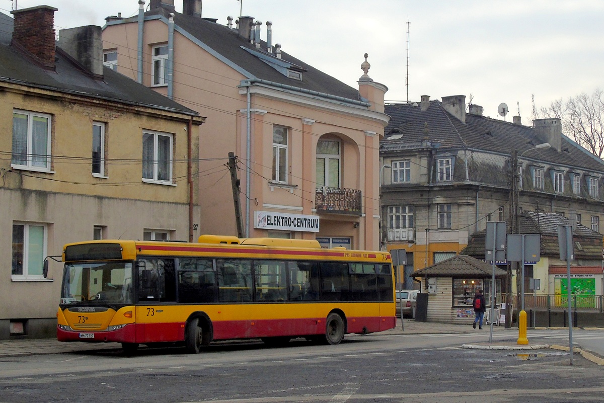 80273
Scania (ex. A573) zakoĹczyĹa obsĹugÄ kursu linii B4 w relacji BrwinĂłw Rynek (13:53)-BrwinĂłw Rynek (14:38) p. PruszkĂłw ĹťbikĂłw Cmentarz (14:18). NastÄpnie pojedzie w obsĹudze kursu linii B4 w relacji BrwinĂłw Rynek (14:53)-BrwinĂłw Rynek (15:38) p. PruszkĂłw ĹťbikĂłw Cmentarz (15:18). 
Słowa kluczowe: DziwadĹo