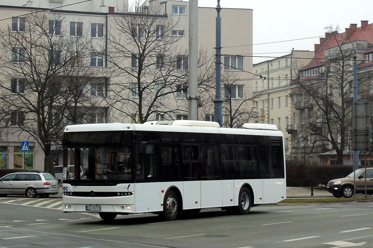 41117
SanCity  jedzie w obsĹudze kursu linii KUPIECBUS w relacji Plac Narutowicza (10:00)-Kupiecka (10:52). W lutym 2017 r. na kilkanaĹcie dni, PKS Grodzisk wypoĹźyczyĹ na testy 10-metrowego SanCity. StacjonowaĹ on w tym czasie na zajezdni Klementowicka w Warszawie i obsĹugiwaĹ liniÄ KUPIECBUS z Centrum do CH Marywilska 44. 
