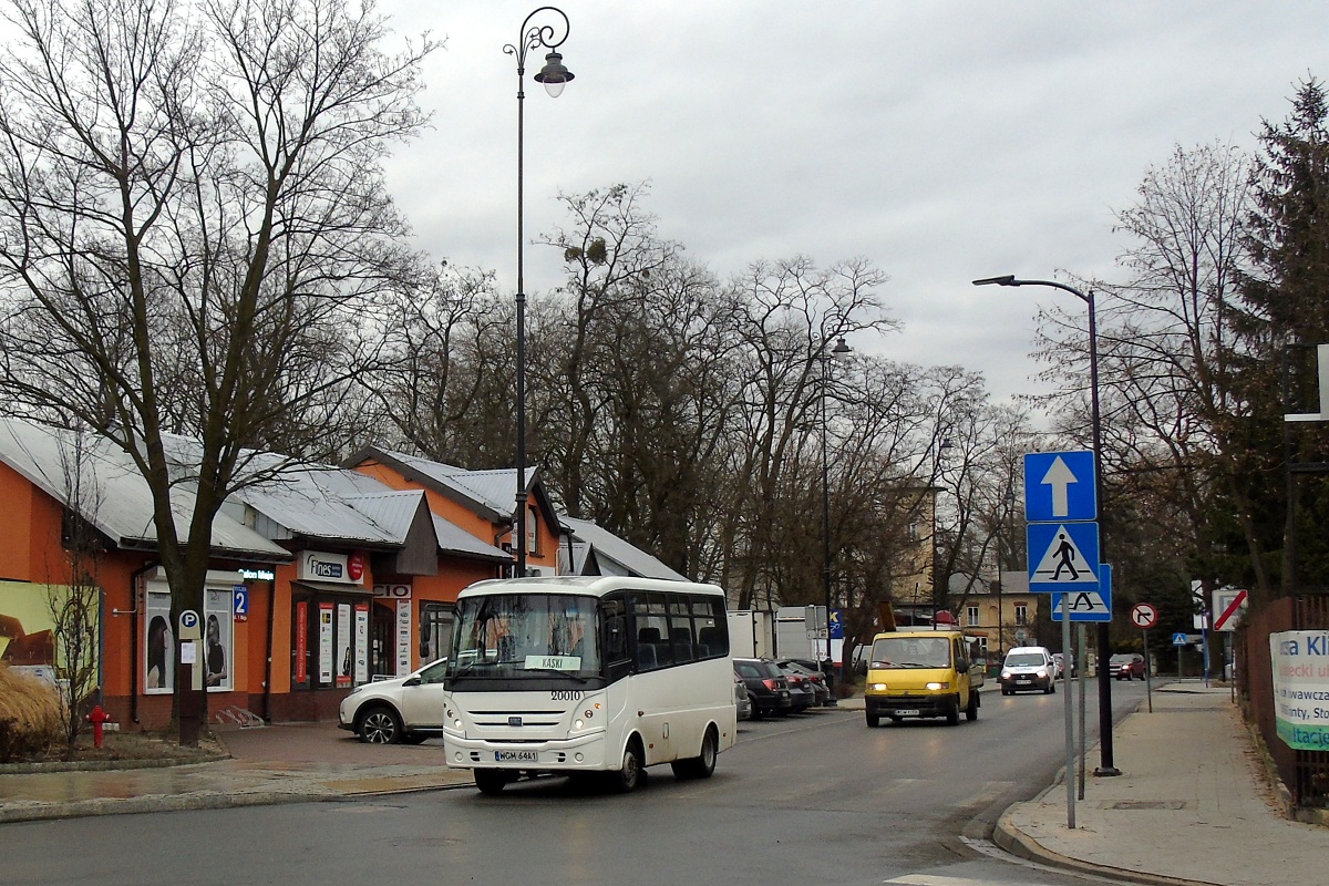 20010
BMC jedzie w obsĹudze kursu "3006" linii podmiejskiej w relacji Kaski PaĹac (11:40)-Grodzisk Maz. Dw. PKP (12:17). 
