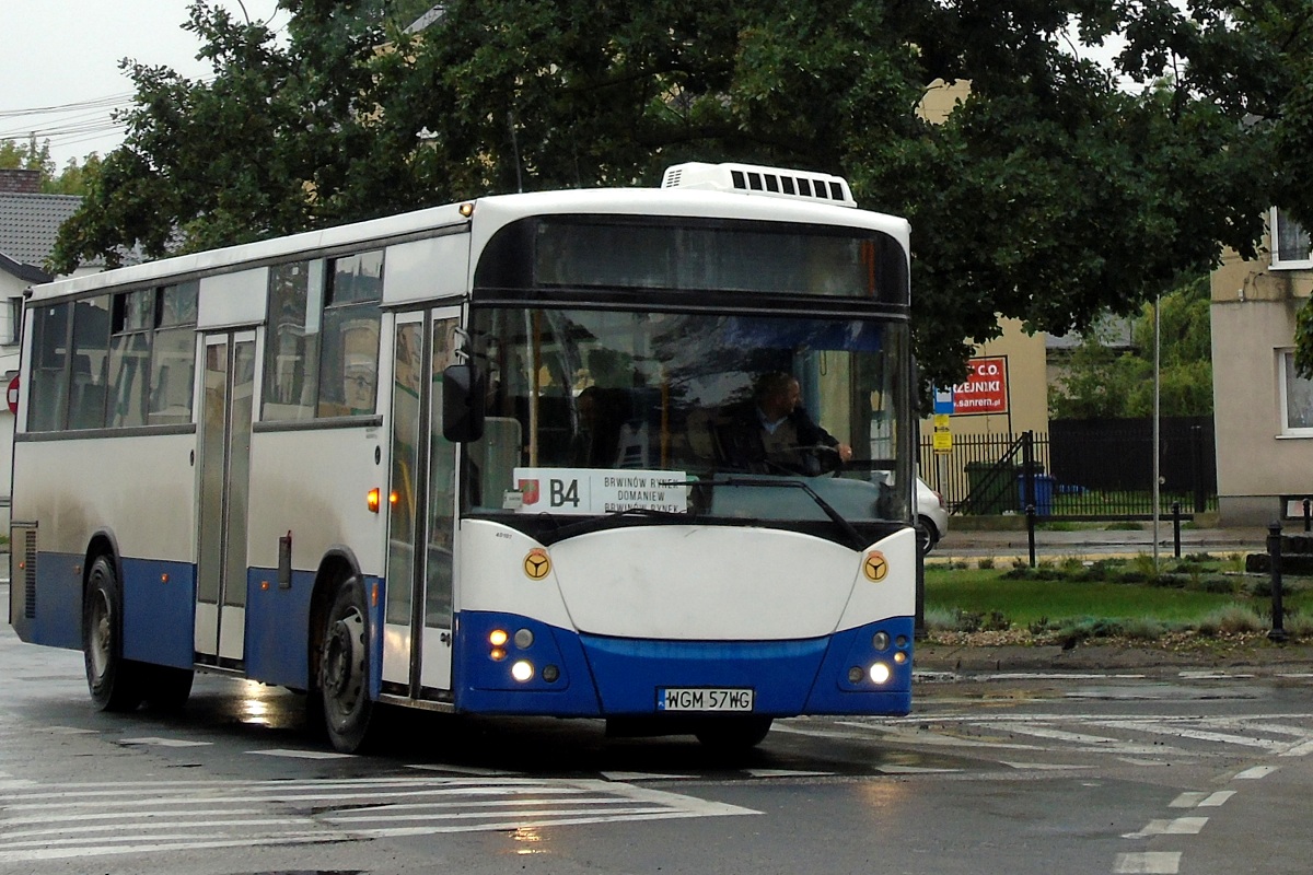 40107
Jelcz (ex. A507) jedzie w obsĹudze kursu linii numer B4 w relacji BrwinĂłw Rynek (13:53)-BrwinĂłw Rynek (14:38) p. Domaniew I (14:16). 
Słowa kluczowe: DziwadĹo