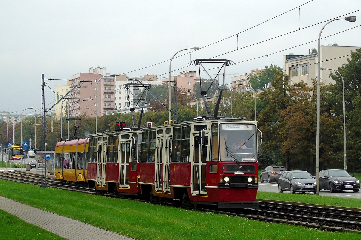 1000+1001
StopiÄtki jadÄ w obsĹudze kursu linii D, uruchomionej z okazji XVI Dni Transportu Publicznego w relacji Zajezdnia MokotĂłw (11:45)-Metro Wilanowska (11:57). 
Słowa kluczowe: DTP2017