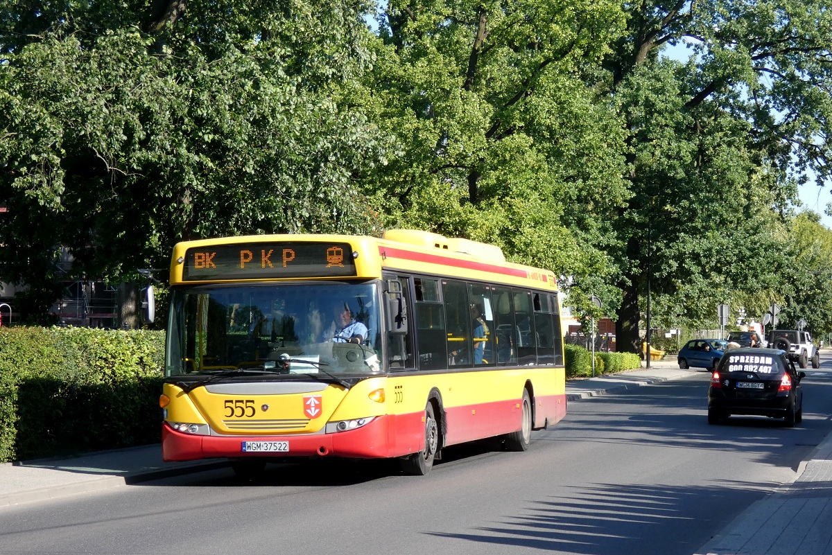 80255
Scania (ex. A555) jedzie w obsĹudze kursu "5458" linii przyspieszonej BK w relacji Grodzisk Maz. Dw. PKP (16:50)-Grodzisk Maz. Dw. PKP (17:08) p. Grodzisk Maz. Os. Teligi (16:59). 
