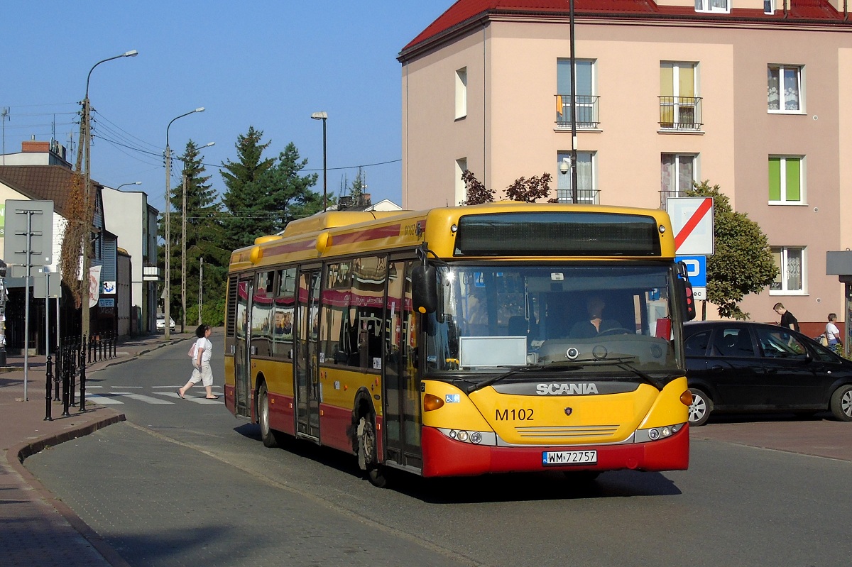 80291 (M102)
Scania zjeĹźdĹźa na grodziskÄ bazÄ PKS po wykonaniu porannych kursĂłw na linii miejskiej BK (Grodzisk Maz. Dw. PKP-Grodzisk Maz. Dw. PKP p. Grodzisk Maz. Os. Kopernika). 
Słowa kluczowe: DziwadĹo
